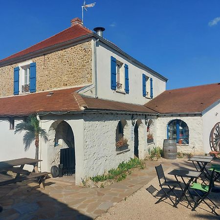 Relais St Laurent Bed & Breakfast Chevreuse Exterior photo